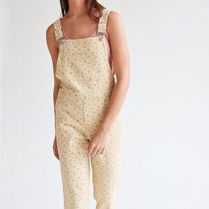 Very J Cream Floral Women Jeans Overalls